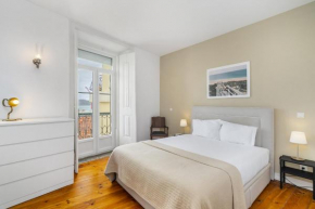 WHome Central 1-Bed w/ River Views great for D Nomads & R Workers